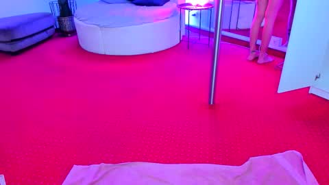 Jessy online show from October 30, 7:26 pm