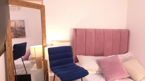 Jess online show from March 12, 3:18 pm