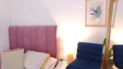 Jess online show from February 6, 2:26 pm