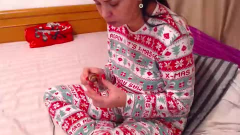 jessiestar3 online show from February 1, 10:41 pm