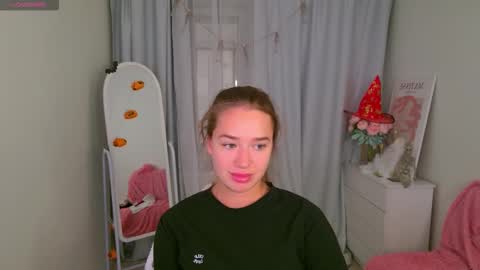 Snapshot of jessiestarz chatting on October 24, 2:02 pm Jessi online show from October 24, 2:02 pm