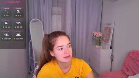 Jessi online show from December 3, 2:08 pm