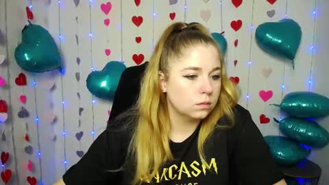 Jess online show from February 3, 7:18 am