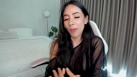    online show from September 24, 4:50 pm