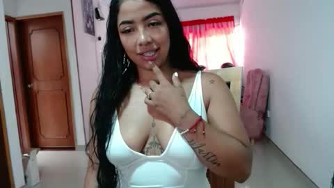 Snapshot of jessy_hall1 chatting on October 23, 2:45 pm Jessy online show from October 23, 2:45 pm