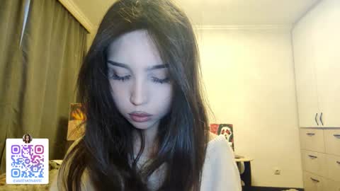 I am Gina ntmu Lets hit 10 Thumbs Up together online show from January 17, 4:31 am