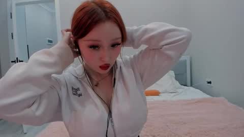 Snapshot of ji_yon_1 chatting on October 21, 6:23 pm yuna online show from October 21, 6:23 pm
