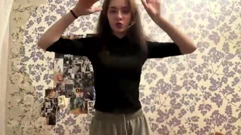 Josseline online show from March 3, 3:40 pm