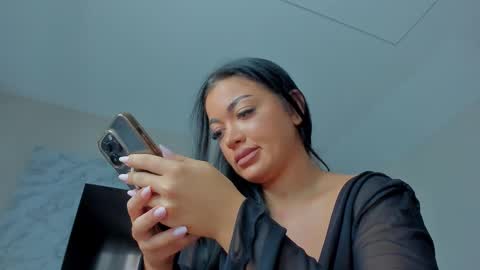 Juliee online show from September 12, 9:40 am