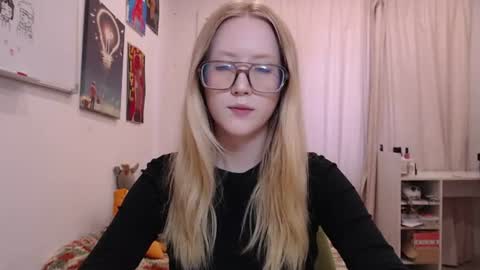 joan_kiss online show from July 11, 1:38 am
