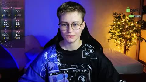 J online show from December 22, 7:06 pm