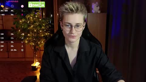 J online show from June 11, 6:05 pm
