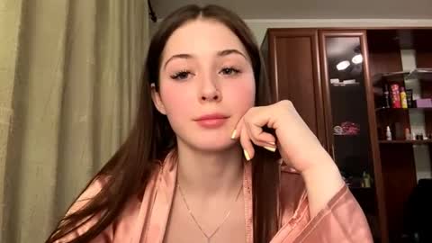 Adel online show from March 31, 5:24 pm