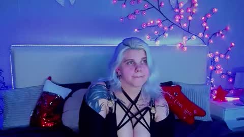 Joann online show from December 21, 11:08 pm