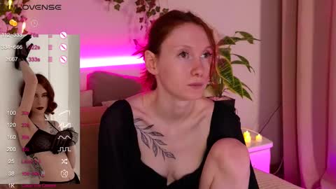 Snapshot of joe___joe chatting on December 3, 4:24 am Joe online show from December 3, 4:24 am