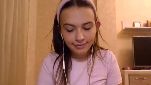 Jennifer online show from October 29, 5:59 pm