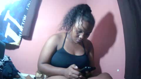 joenah012 online show from July 16, 2:54 pm