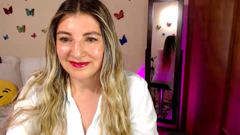 Jolie Mature online show from January 9, 10:03 pm