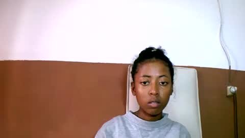 joliekah27 online show from February 12, 4:33 am