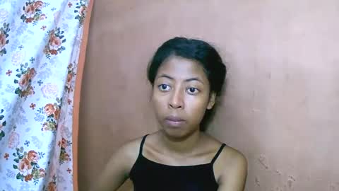 joliekah27 online show from March 11, 5:46 am