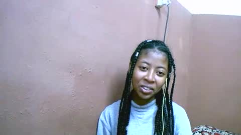 joliekah27 online show from March 1, 8:21 pm