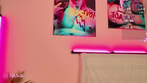 Belle online show from December 8, 1:02 am