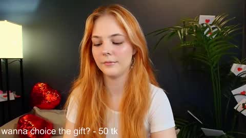 Polly  online show from February 17, 8:41 am