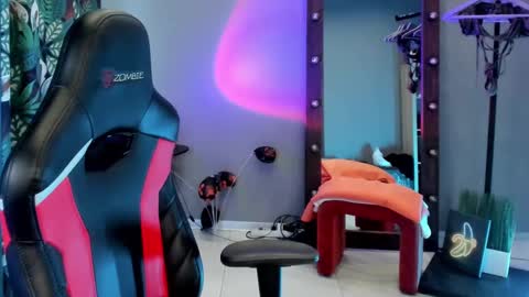 Jolly online show from January 21, 2:54 am