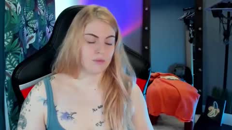 Jolly online show from January 31, 4:58 am