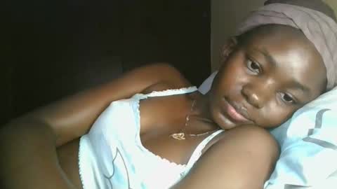 jollynabeb online show from December 3, 9:50 pm