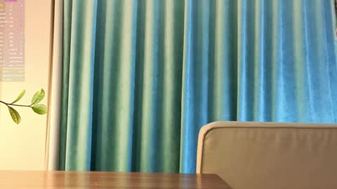 Viola online show from January 15, 1:39 pm