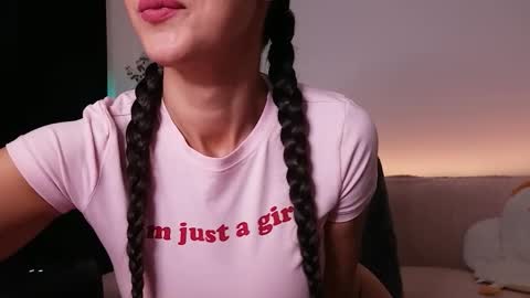 AlesyaJ online show from October 30, 9:00 am