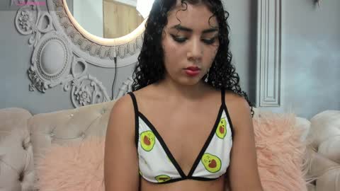 Katalina online show from January 30, 7:04 pm