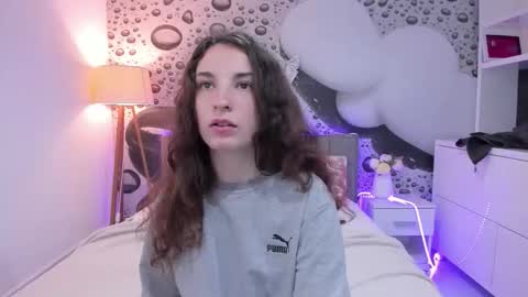 Josephine online show from April 7, 12:29 pm