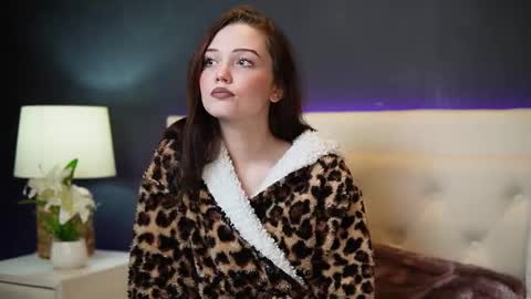  Josie  online show from December 1, 8:55 pm