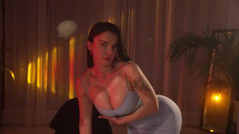 Jennifer Diaz online show from April 8, 9:06 pm