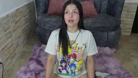 Snapshot of juanilittle chatting on October 20, 7:28 pm juani online show from October 20, 7:28 pm