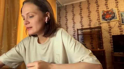 Lulu online show from February 25, 6:45 am