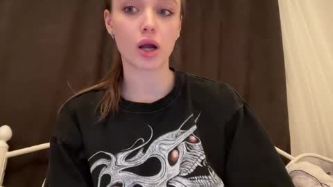 alexa online show from April 8, 9:39 pm