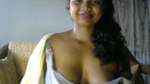 stellah online show from October 23, 4:18 am