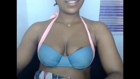 Snapshot of juicycuntx chatting on October 23, 11:16 am juicycuntx online show from October 23, 11:16 am