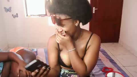 Snapshot of juicymeg chatting on September 13, 2:47 pm juicymeg online show from September 13, 2:47 pm