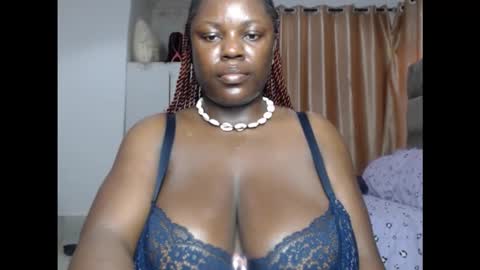 juicyxxxboobs online show from October 18, 10:18 am