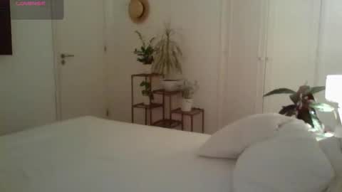 Juju online show from May 4, 11:08 pm