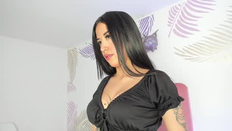 Julees online show from December 21, 7:27 pm