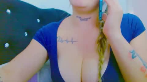  Juliana Torres  online show from November 12, 7:56 pm