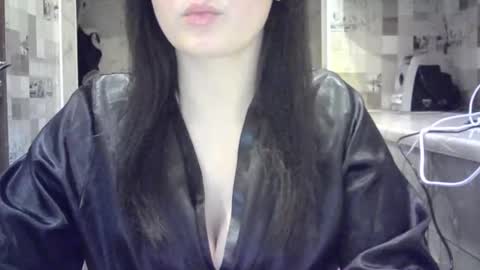julia69009 online show from January 23, 9:50 pm