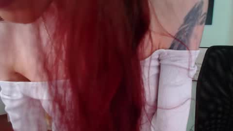 JuliaJae online show from November 26, 8:48 am