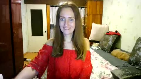 juliaa_foxi online show from April 18, 7:58 pm