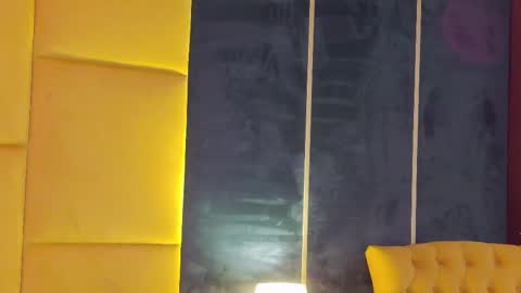 Julia online show from February 27, 9:25 pm